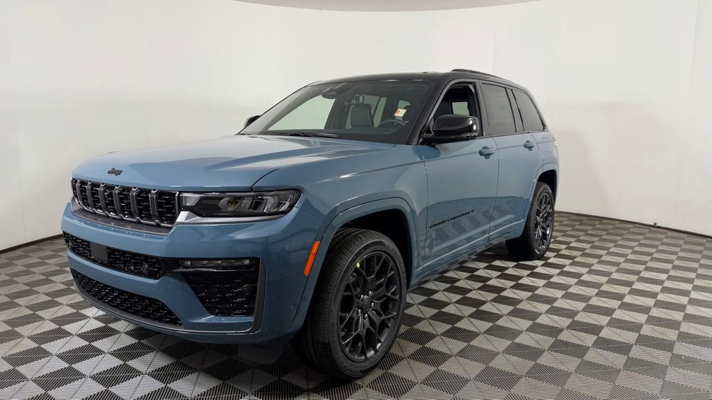 New 2026 Jeep Grand Cherokee Summit AWD/4WD image 3