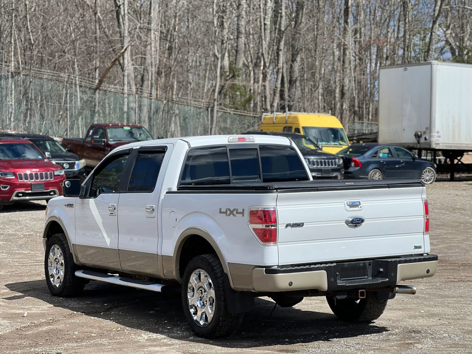Used 2010 Ford F150 Lariat image 4