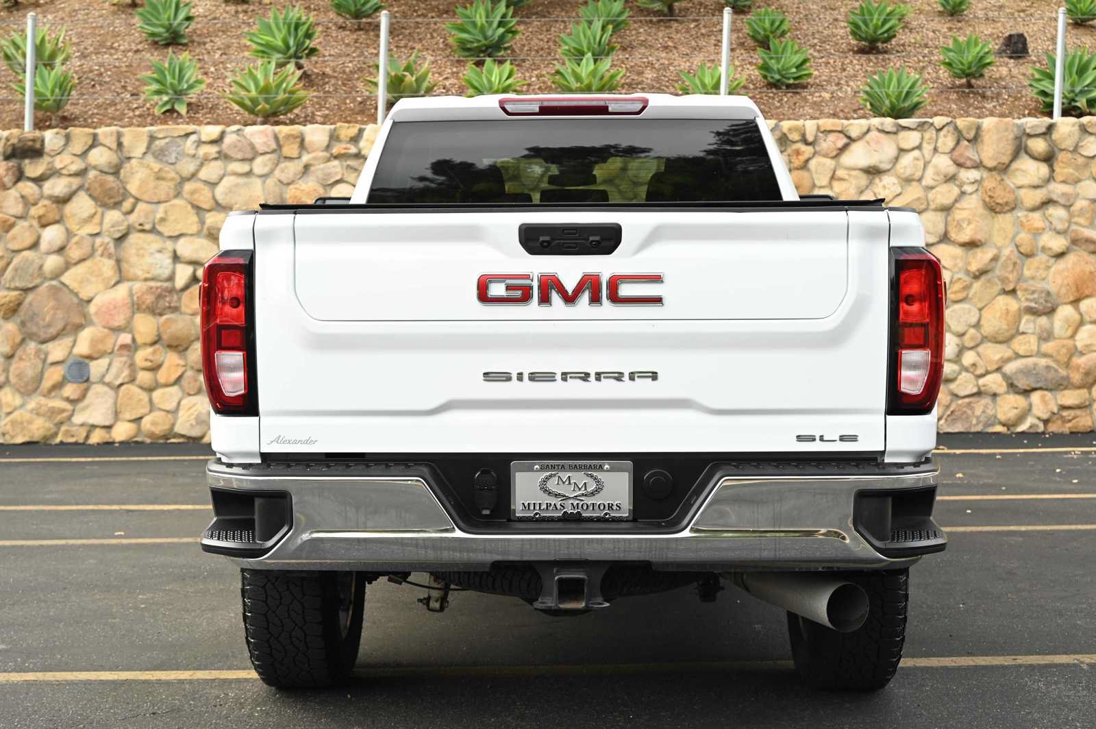 Used 2026 GMC Sierra 2500 SLE w/ SLE Value Package; AWD/4WD image 4