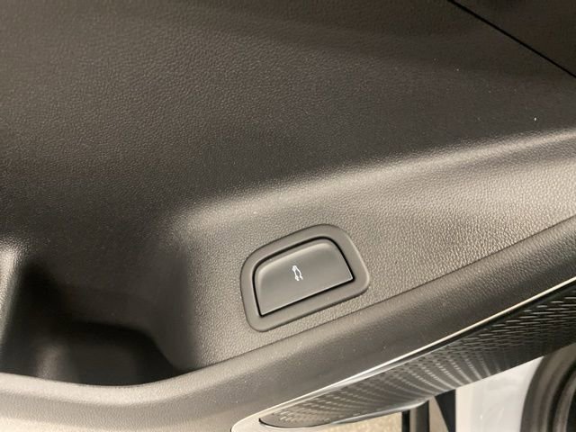 New 2026 Chevrolet Traverse RS image 28