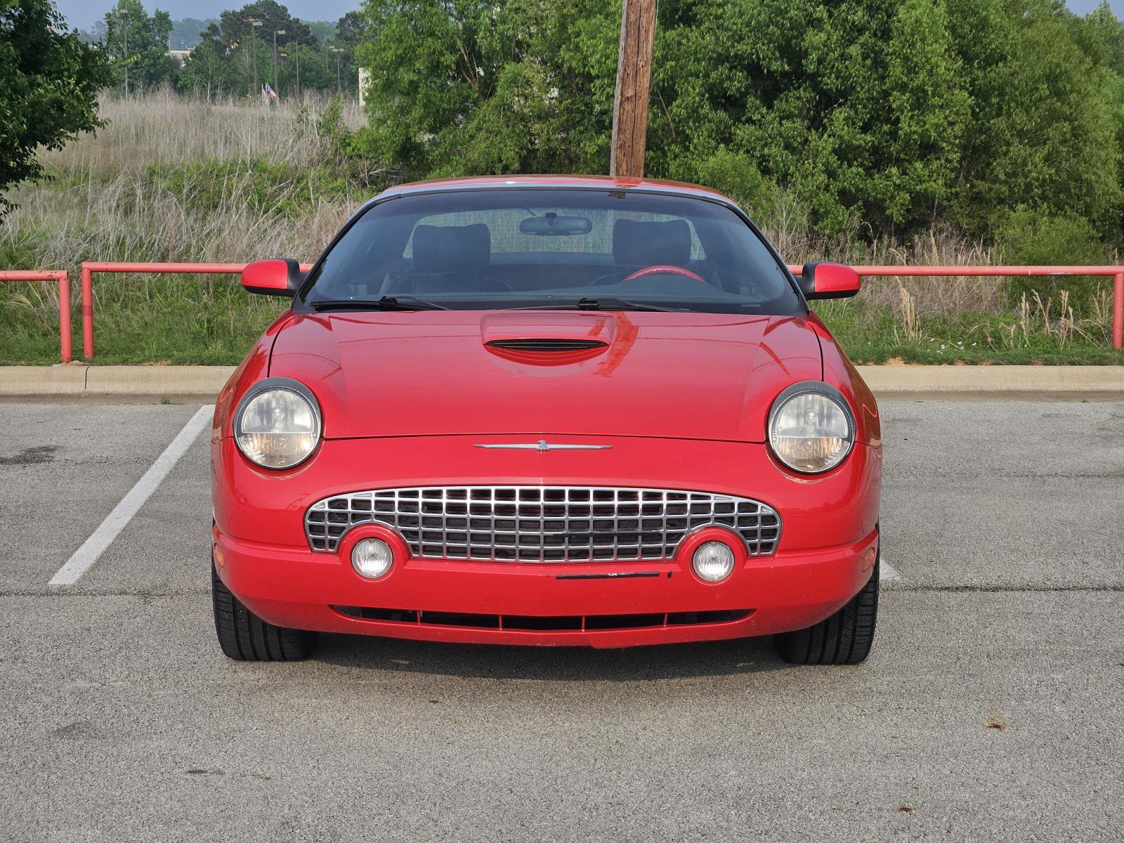 Used 2002 Ford Thunderbird RWD image 2