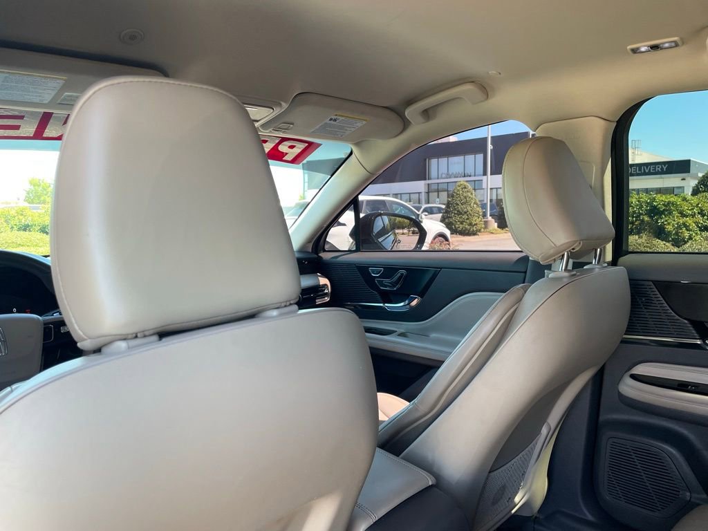 Used 2022 Lincoln Corsair Reserve FWD image 25