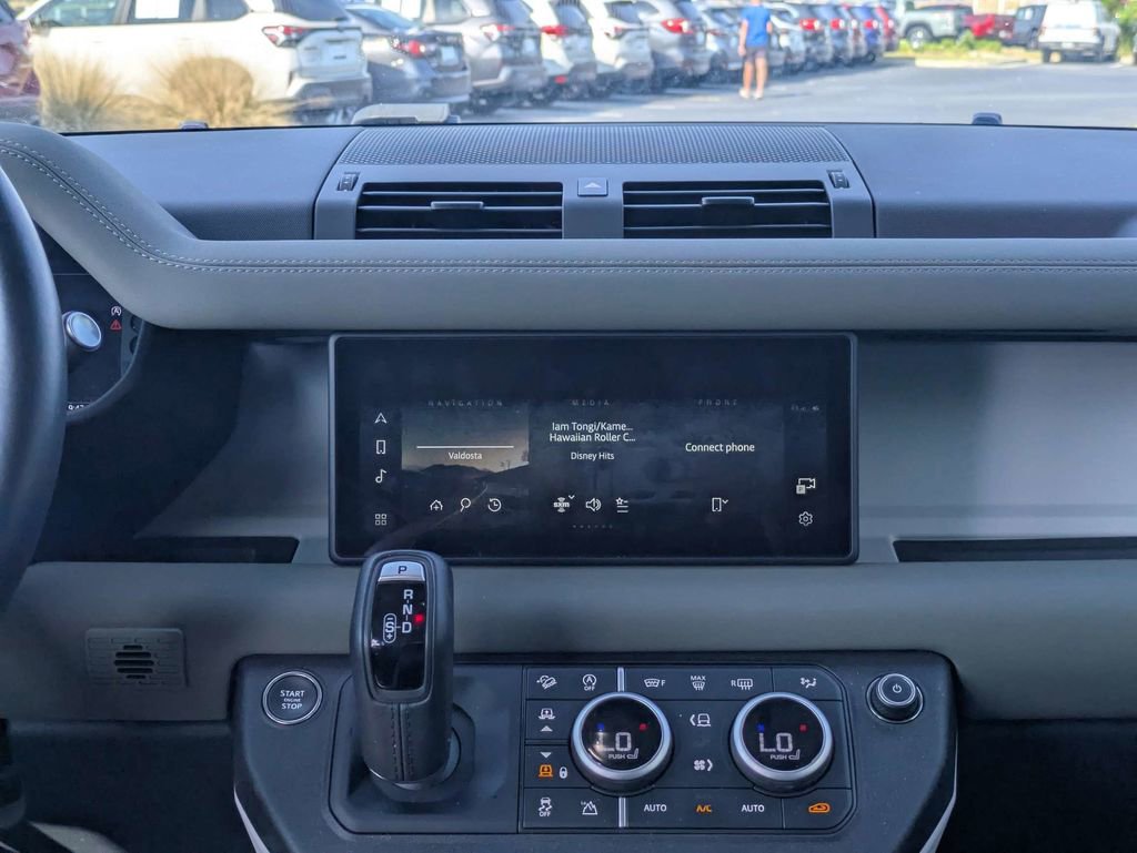 Used 2024 Land Rover Defender 110 S AWD/4WD image 18