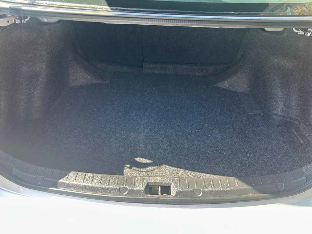 Used 2012 Toyota Corolla LE image 16