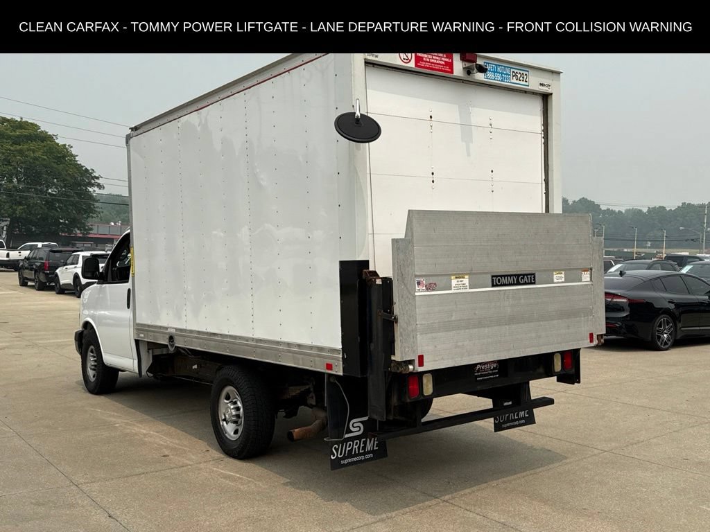Used 2021 Chevrolet Express 3500 RWD image 4