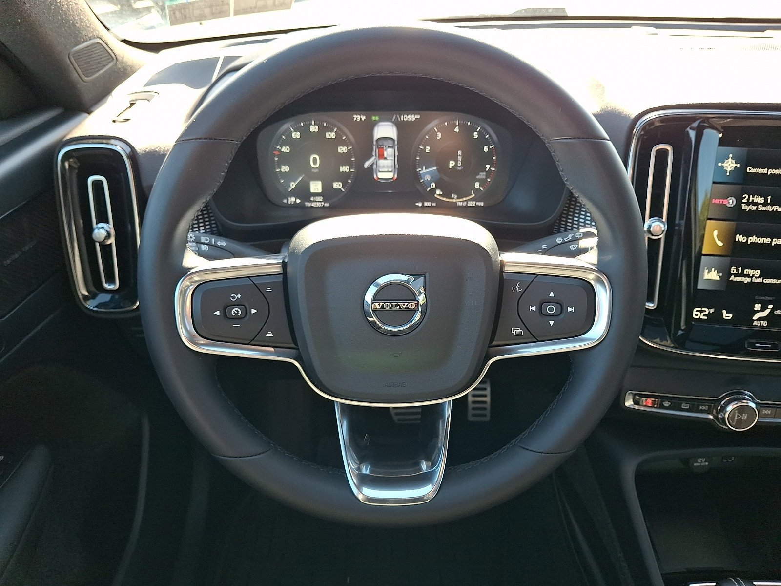 Used 2022 Volvo XC40 T5 R-Design w/ Advanced Package AWD/4WD image 23