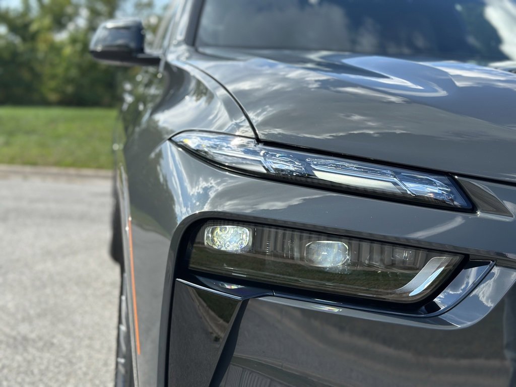 New 2026 BMW ALPINA XB7 image 10