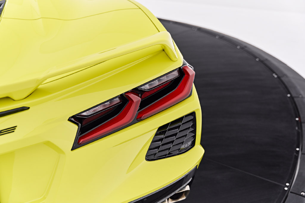 Used 2022 Chevrolet Corvette Stingray Premium Conv w/ Z51 Performance Package RWD image 35