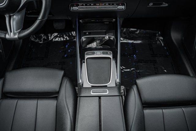 Certified 2024 Mercedes-Benz GLB 250 4MATIC w/ Winter Heating Package image 27