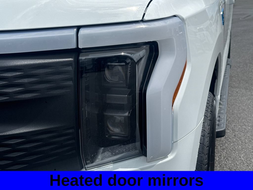 Used 2025 Ford F150 Lightning Flash AWD/4WD image 17