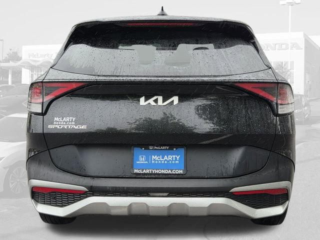 Used 2024 Kia Sportage LX FWD image 6