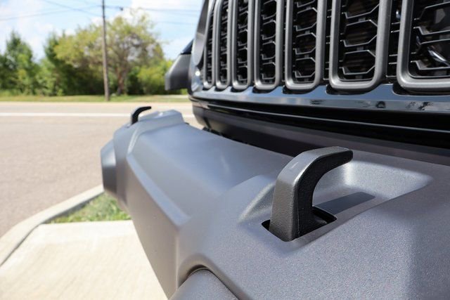 New 2025 Jeep Gladiator Sport image 6