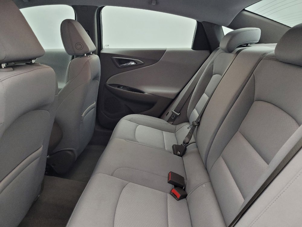Used 2022 Chevrolet Malibu LS w/ Driver Confidence Package II FWD image 18