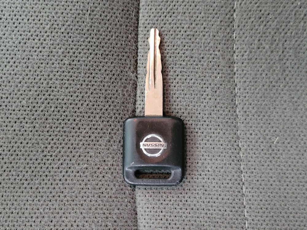 Used 2018 Nissan Frontier S RWD image 32