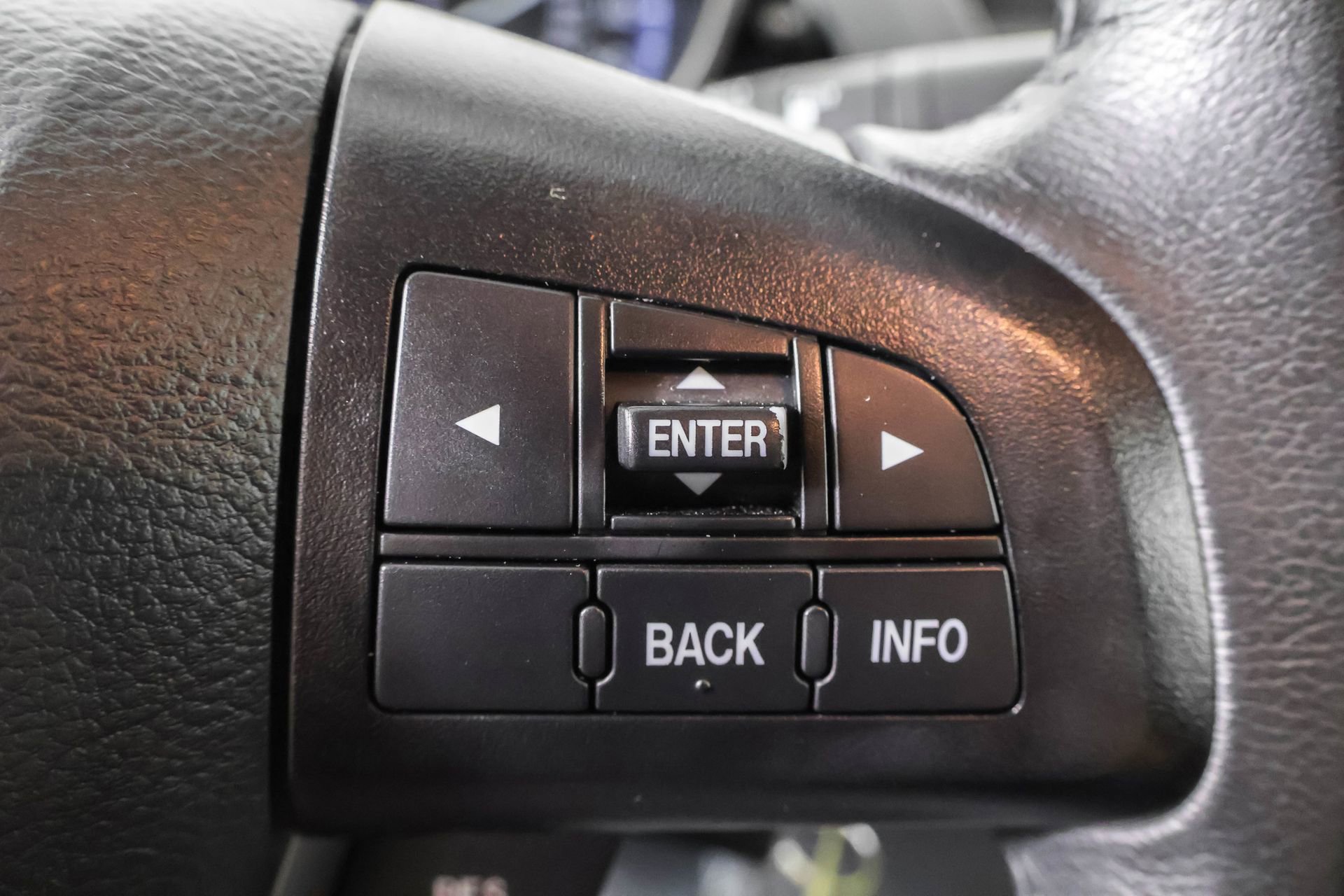 Used 2012 MAZDA MAZDA3 i Touring image 27