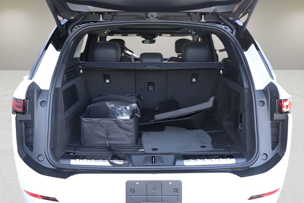 New 2026 Land Rover Range Rover Sport Dynamic SE image 16