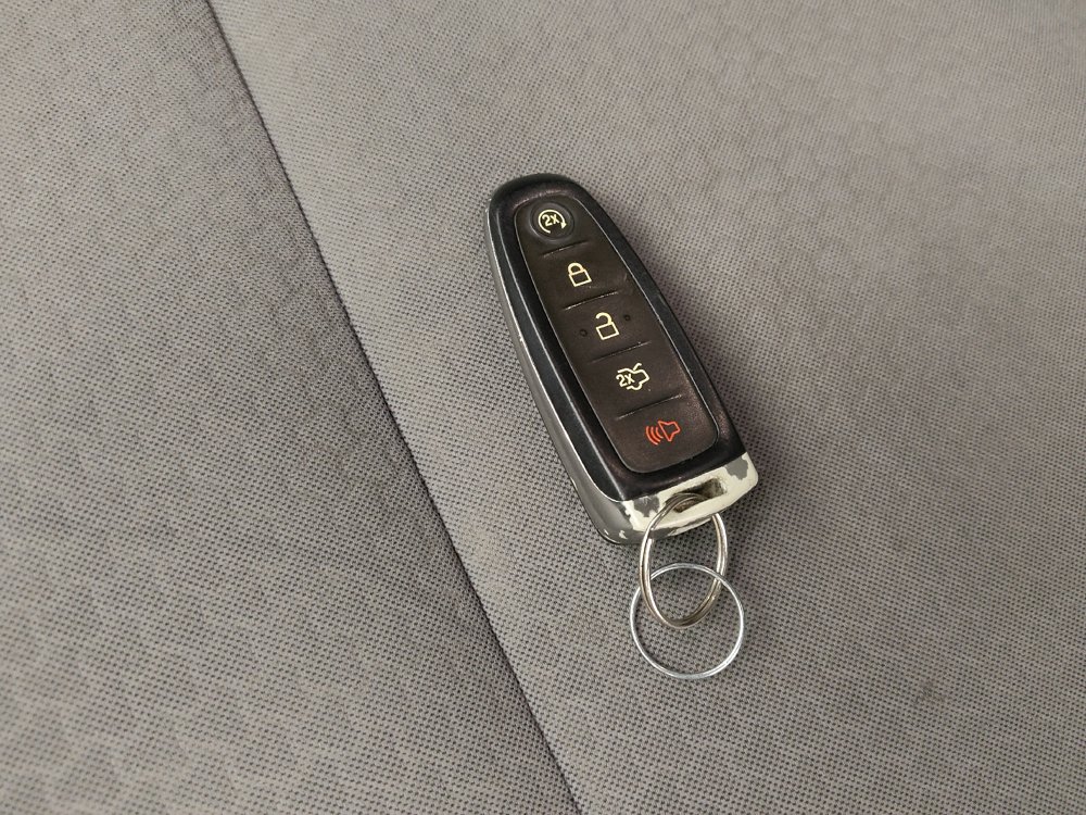 Used 2019 Ford Escape SE FWD image 32