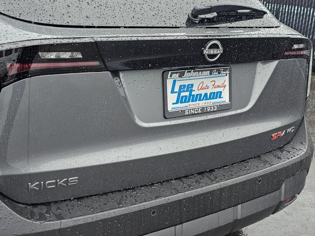 New 2026 Nissan Kicks SR w/ Cold Weather Package AWD/4WD image 22