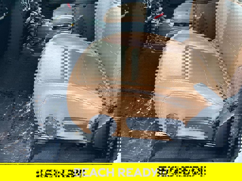 Used 2022 Jeep Wrangler Unlimited Sahara w/ Safety Group image 20