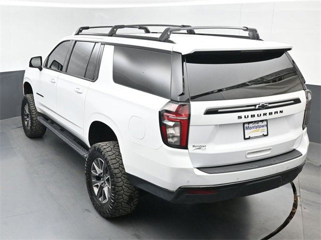 Used 2023 Chevrolet Suburban Z71 w/ Luxury Package image 44