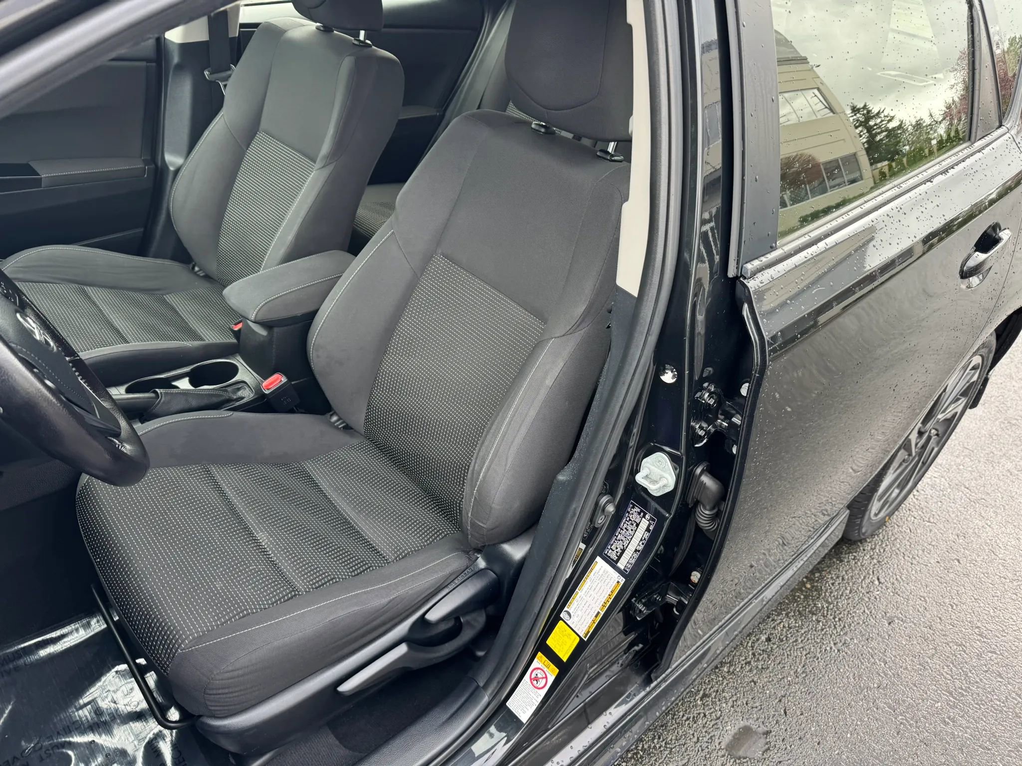 Used 2016 Scion iM Hatchback 4D image 24