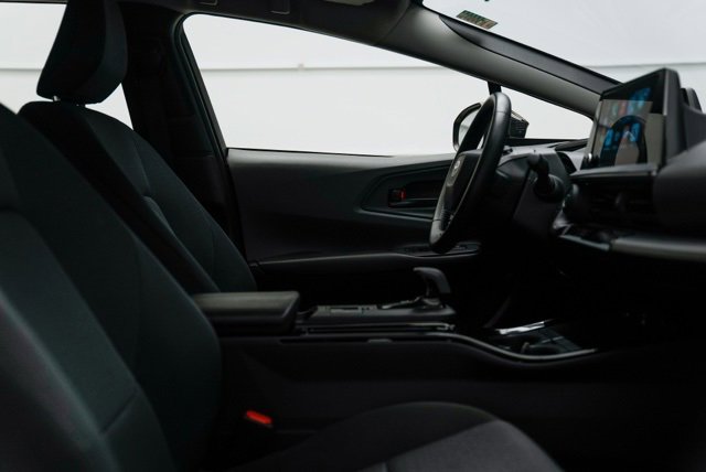 Used 2024 Toyota Prius LE image 13