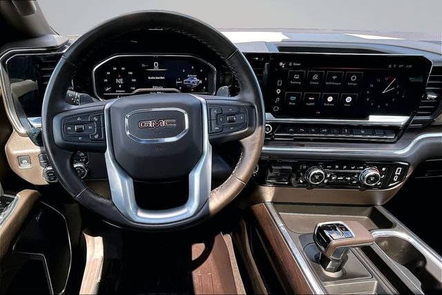 Used 2024 GMC Sierra 1500 SLT w/ SLT Premium Plus Package AWD/4WD image 9