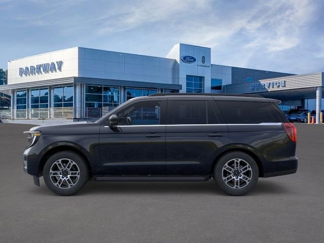 New 2026 Ford Expedition Active image 3