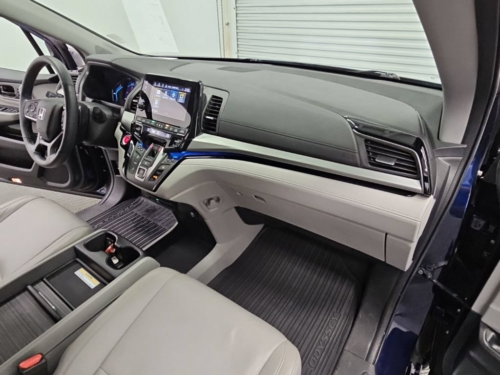 Used 2019 Honda Odyssey Elite image 40