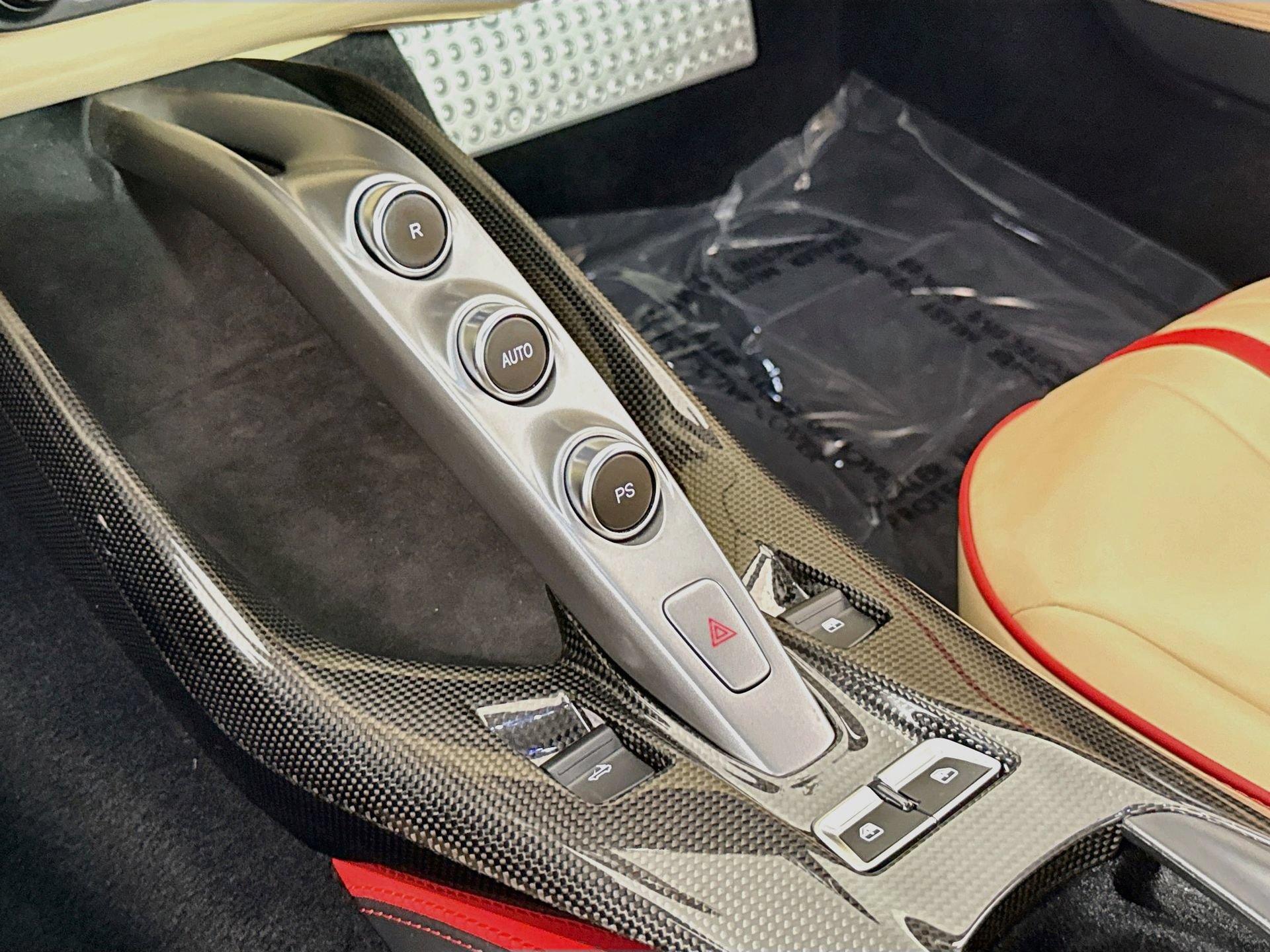 Certified 2022 Ferrari 812 GTS RWD image 15