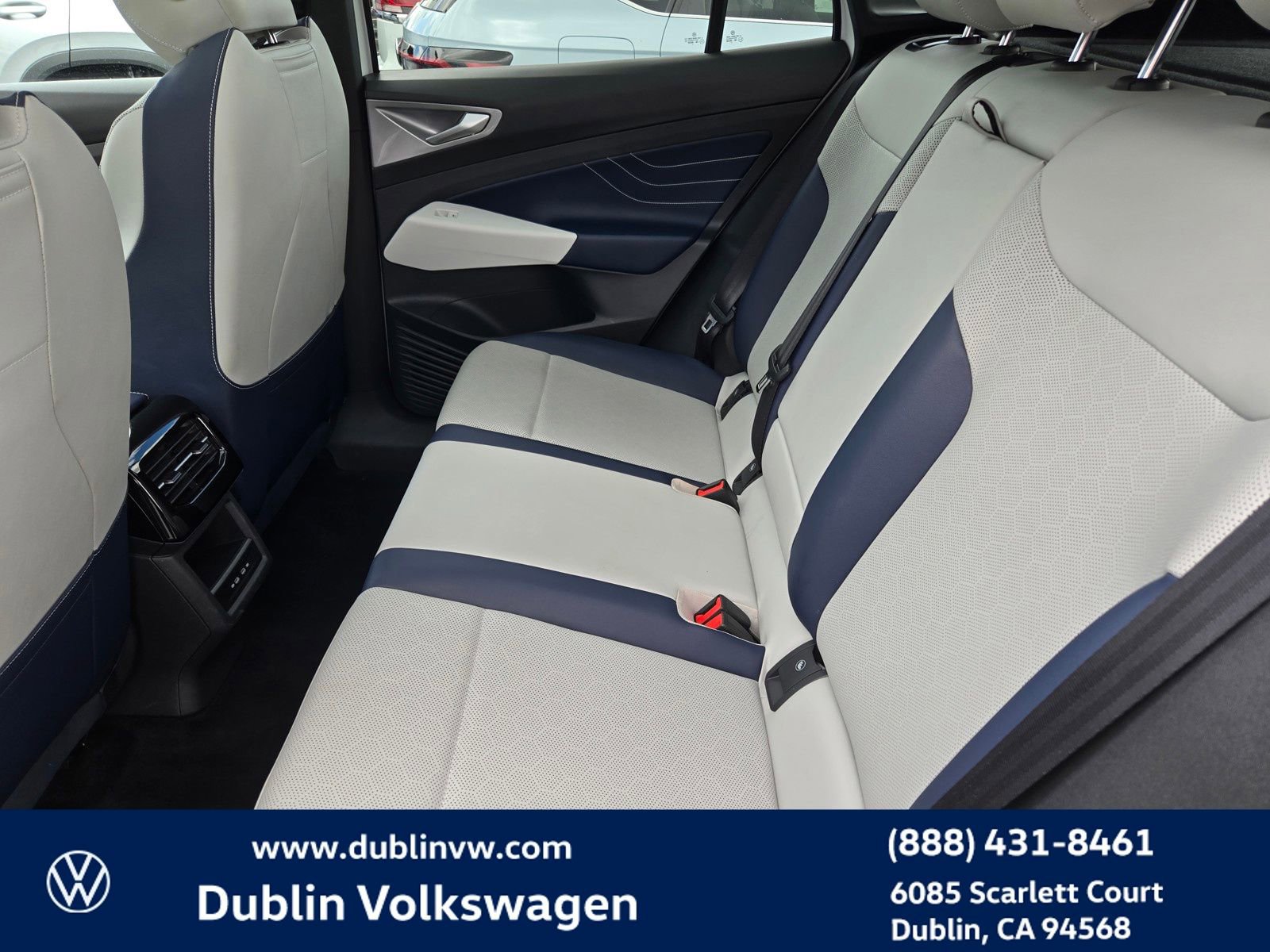 Used 2023 Volkswagen ID.4 Pro S AWD/4WD image 12