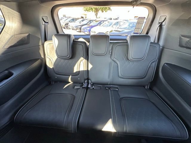 New 2026 INFINITI QX80 Autograph w/ Premium Cargo Package image 40