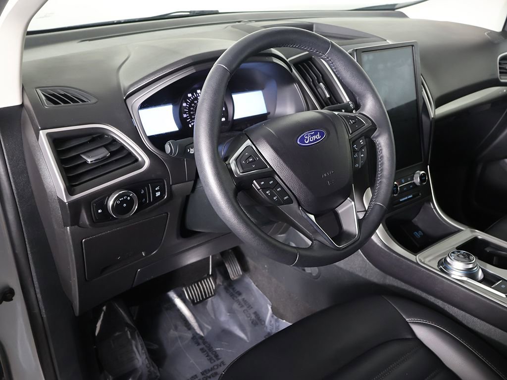 Used 2024 Ford Edge SEL w/ Convenience Package image 23