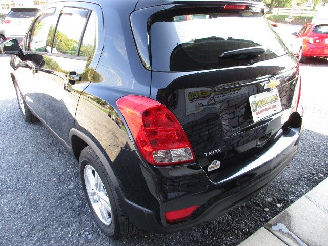 Used 2020 Chevrolet Trax LS FWD image 5