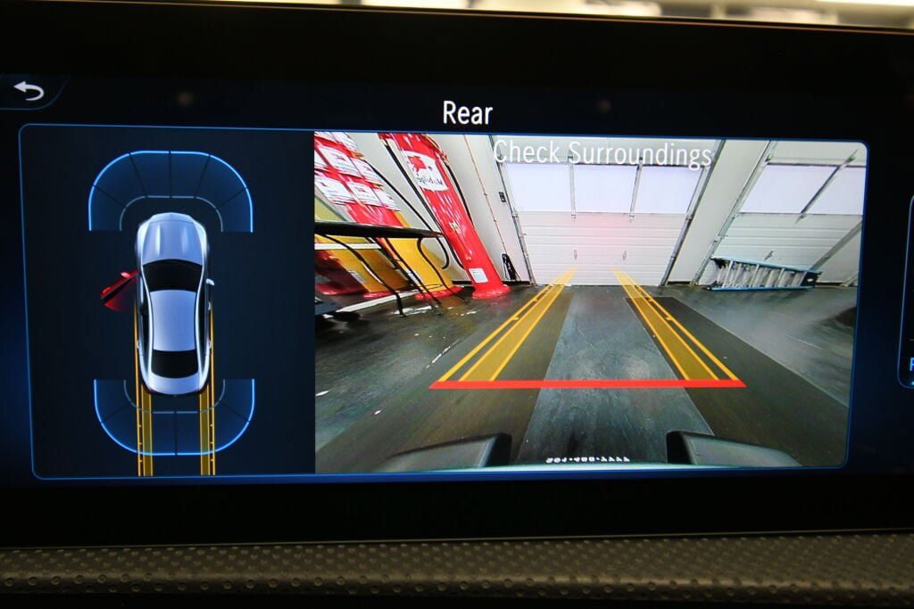 Used 2025 Mercedes-Benz CLA 250 4MATIC image 19