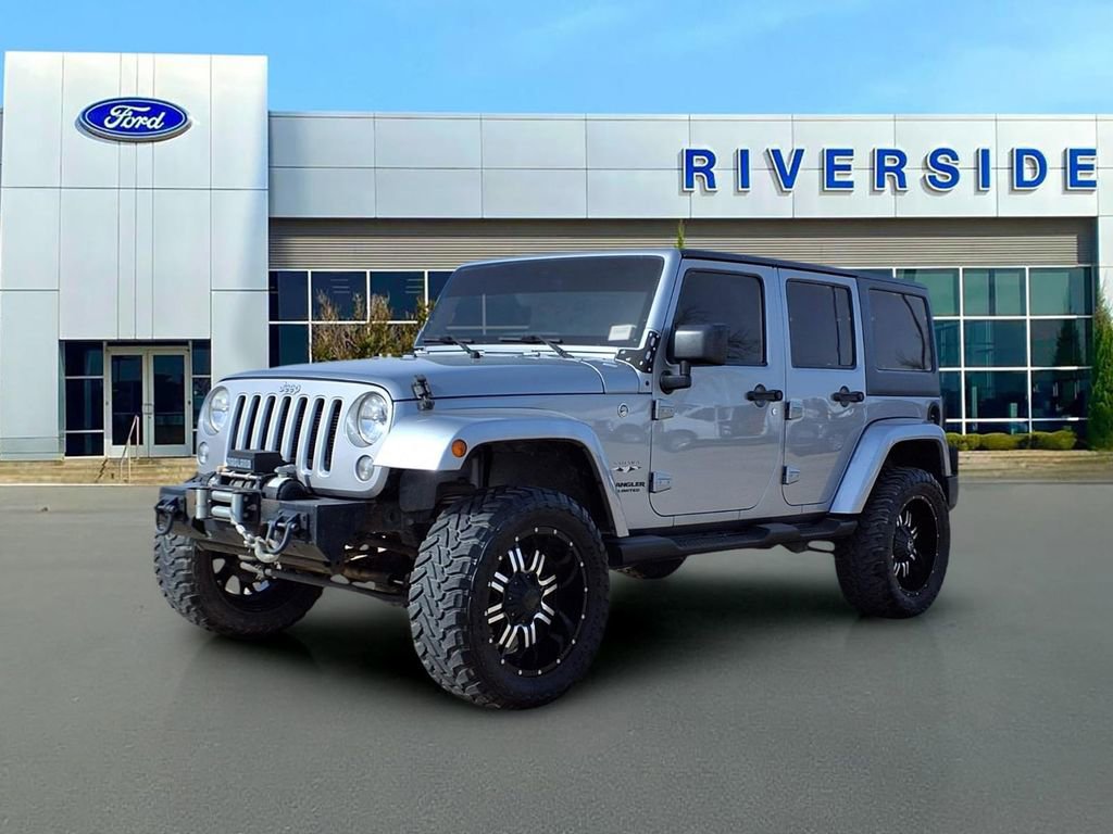 Used 2016 Jeep Wrangler Unlimited Sahara w/ Max Tow Package image 3