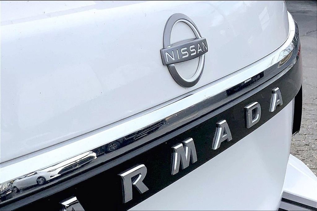 Used 2024 Nissan Armada SL w/ Captain's Chairs Package image 24