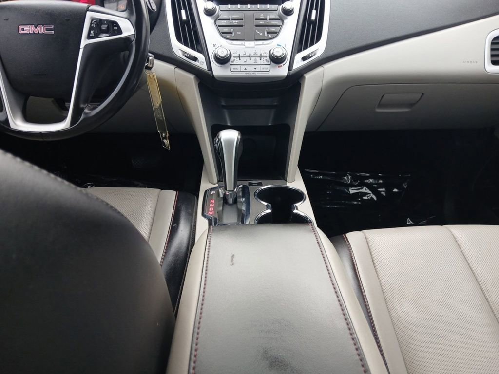 Used 2015 GMC Terrain SLT w/ Safety Package FWD image 11