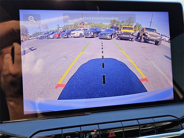 Used 2025 Jeep Compass Latitude w/ Altitude Special Edition image 18