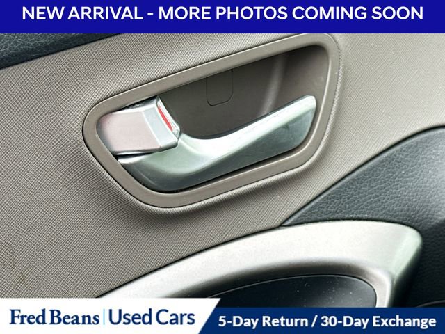 Used 2017 Hyundai Santa Fe Sport AWD/4WD image 2