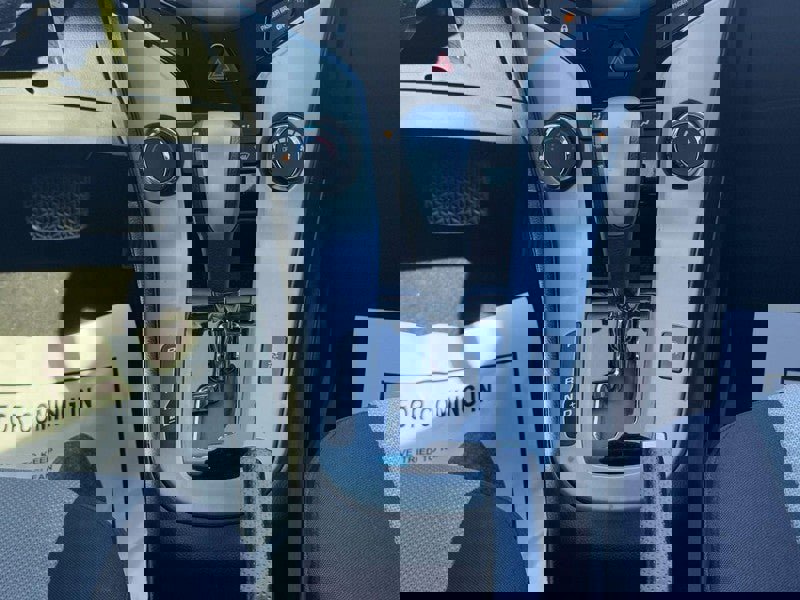 Used 2014 Chevrolet Cruze LS image 14