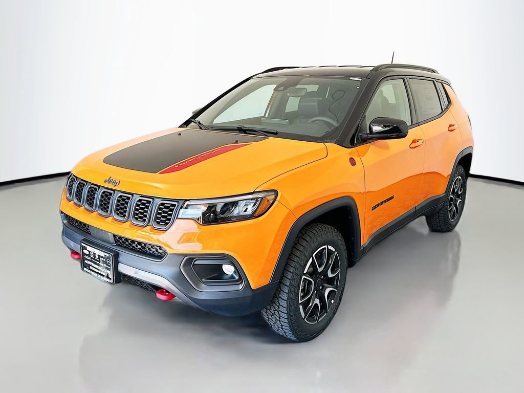 New 2026 Jeep Compass Trailhawk image 3