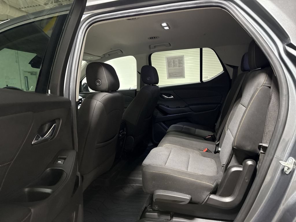 Used 2021 Chevrolet Traverse LS w/ LPO, Floor Liner Package AWD/4WD image 22