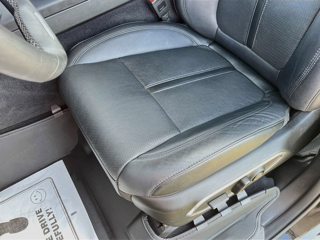 Used 2023 Jeep Wagoneer Series II AWD/4WD image 20