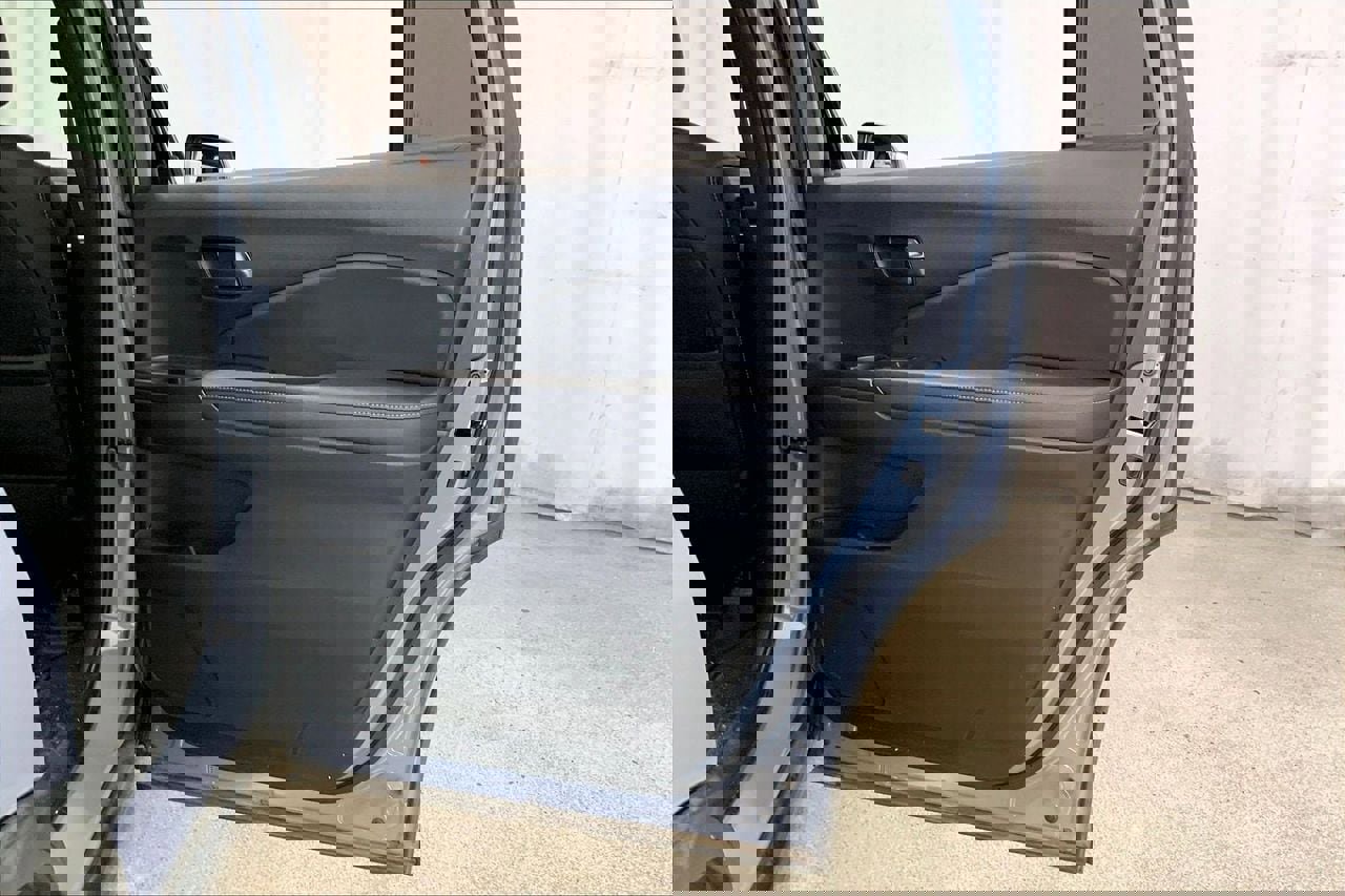 Used 2023 Honda Passport EX-L image 23