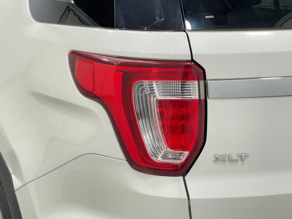 Used 2016 Ford Explorer XLT w/ Equipment Group 202A image 37