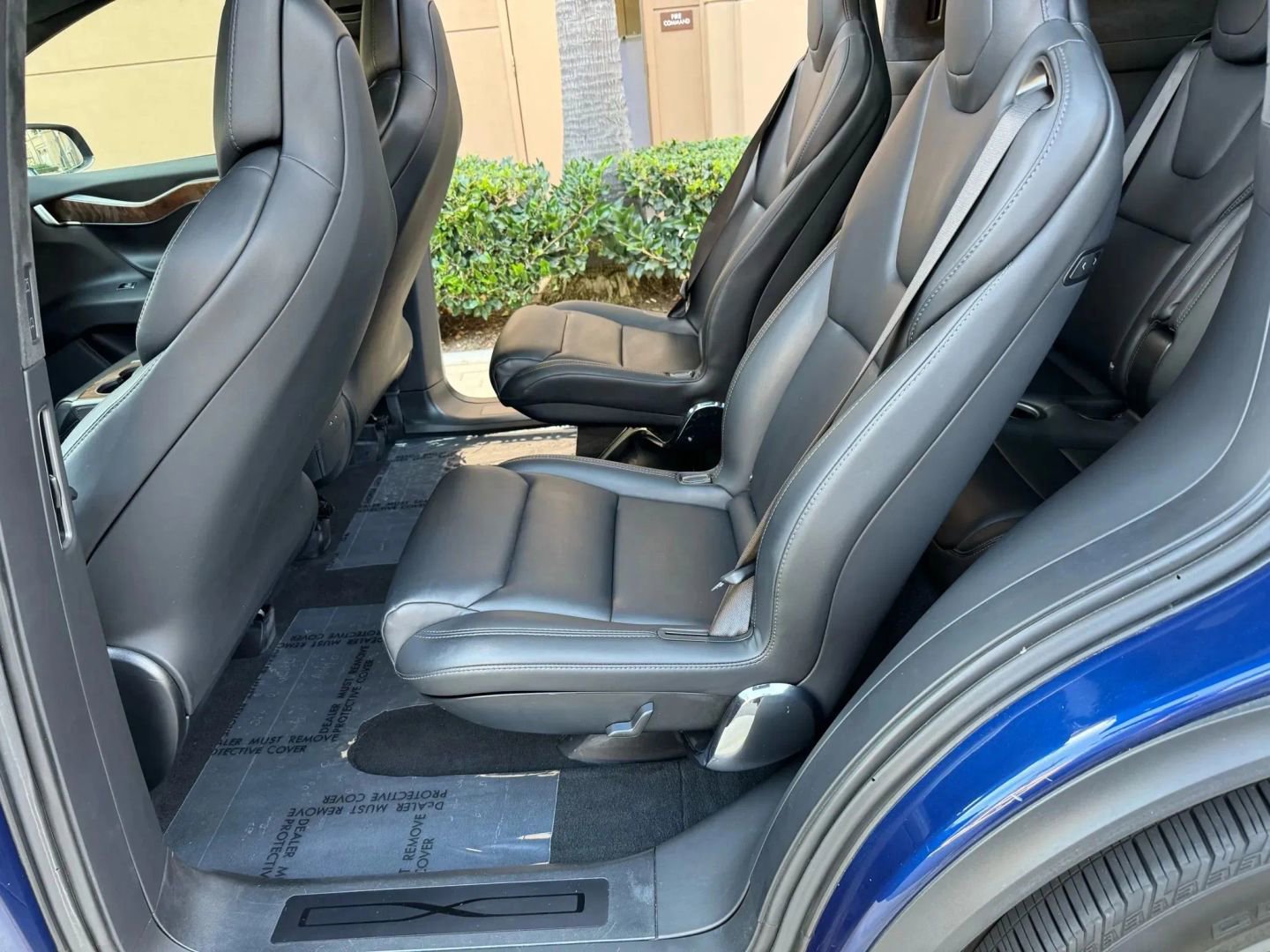 Used 2018 Tesla Model X 75D image 12