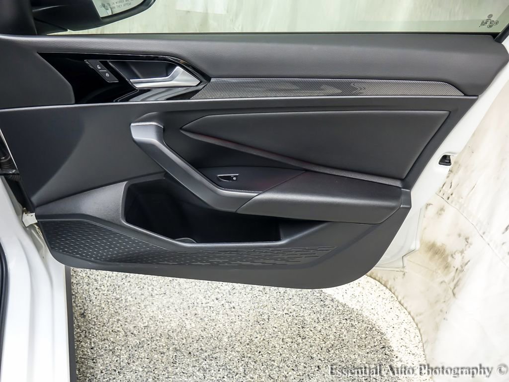 Used 2019 Volkswagen Jetta GLI FWD image 24