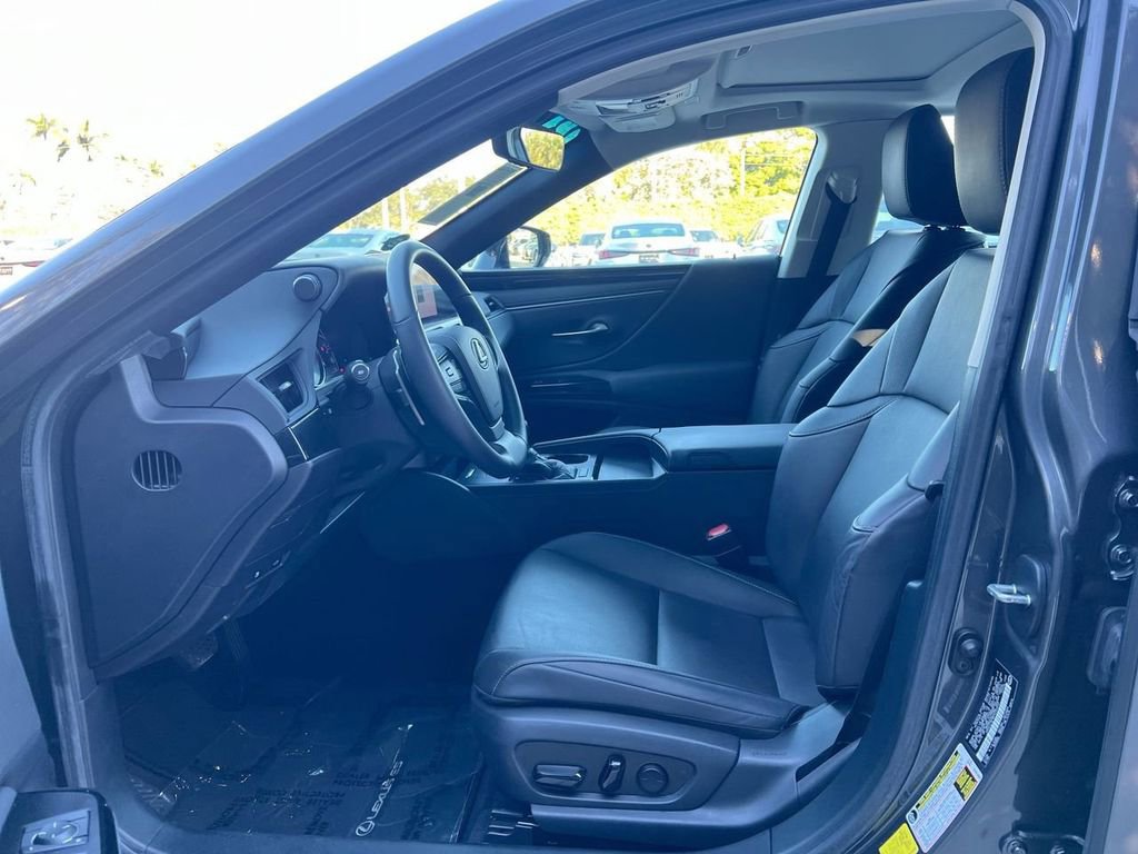 Certified 2023 Lexus ES 350 w/ Accessory Package (Z1) image 12