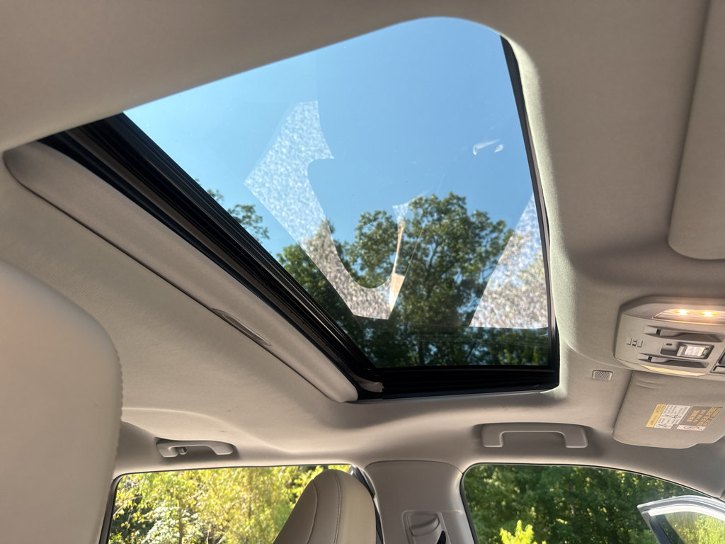 Used 2022 Toyota Highlander Limited FWD image 27